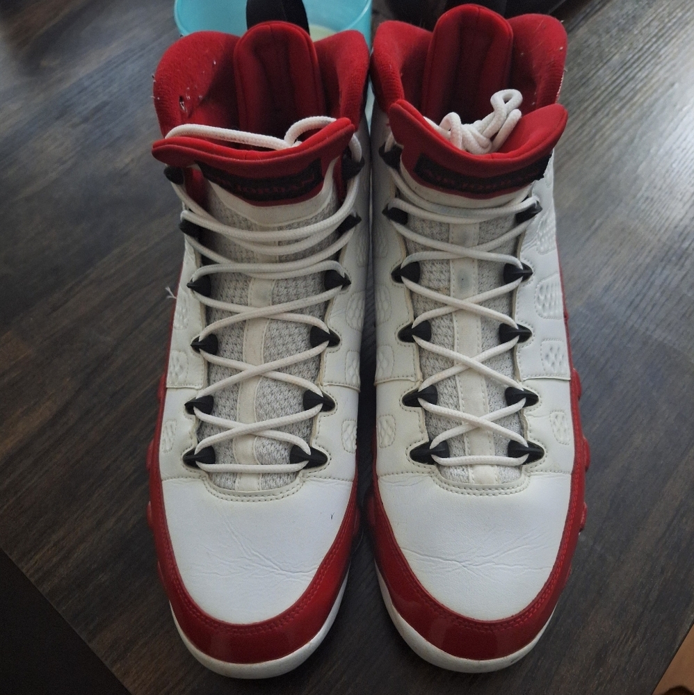 Air Jordan 9 Retro White Gym Redmen's size 12
